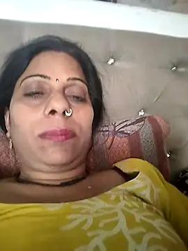 Snapshot of Soniya_Roy chatting on 2, 4, 2026 Soniya Roy online show from 2, 4, 2026