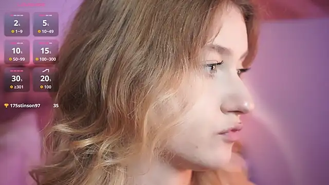 Snapshot of Nerissa_xo chatting on 24, 10, 2025 Nerissa xo online show from 24, 10, 2025