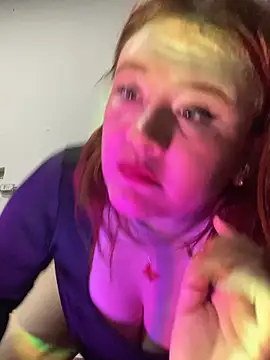 Snapshot of AliaMiller_ chatting on 26, 3, 2026 AliaMiller online show from 26, 3, 2026