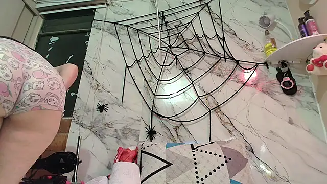 rachelroberts online show from 1, 11, 2025