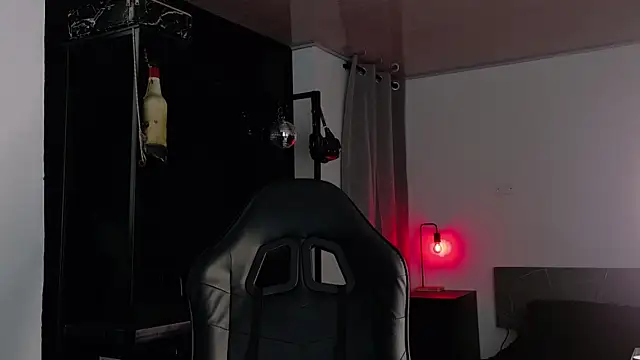 Snapshot of Angelabl0odborne chatting on 10, 10, 2025 Angelabl0odborne online show from 10, 10, 2025