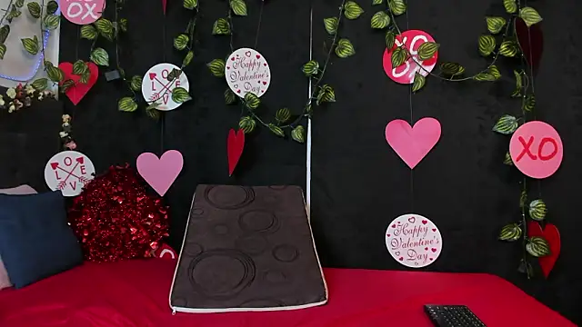 Delilah 85 online show from 13, 2, 2026