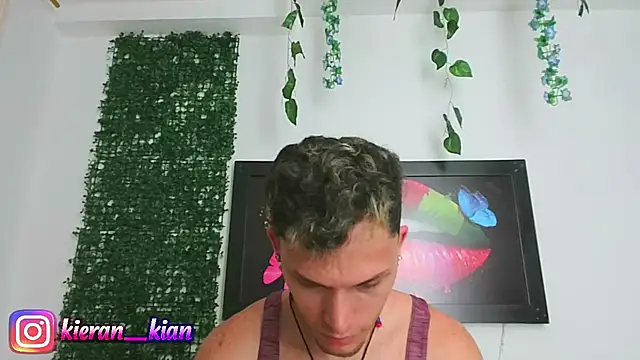 Snapshot of Kieran_kian chatting on 1, 5, 2026 Kieran kian online show from 1, 5, 2026