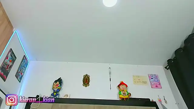 Snapshot of Kieran_kian chatting on 2, 7, 2026 Kieran kian online show from 2, 7, 2026