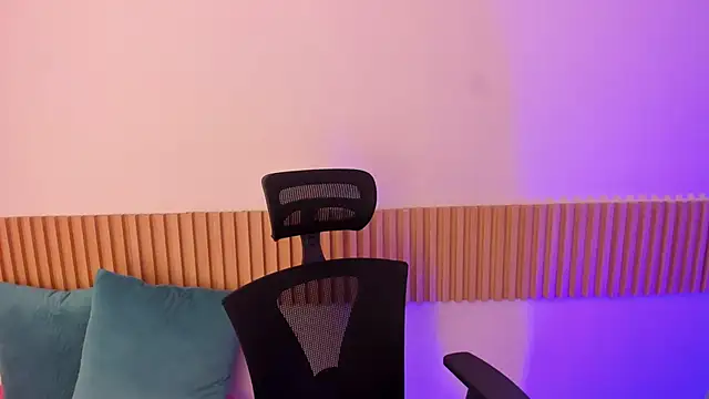 OliviaSweett online show from 29, 10, 2025