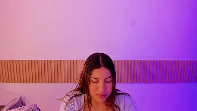 OliviaSweett online show from 19, 11, 2025