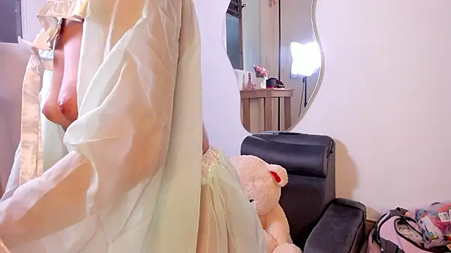 Amishell  online show from 4, 2, 2026