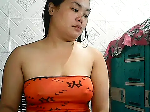 Snapshot of CreamyPussy4uxx chatting on 20, 2, 2026 CreamyPussy4uxx online show from 20, 2, 2026