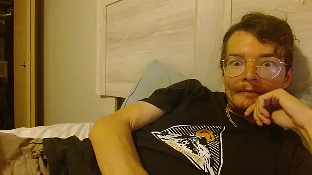 Hungboxer69 online show from 12, 9, 2025