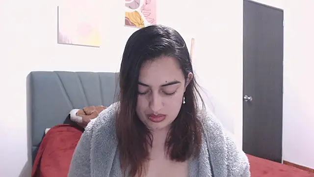 Snapshot of Meggan_n chatting on 14, 10, 2025 Meggan n online show from 14, 10, 2025