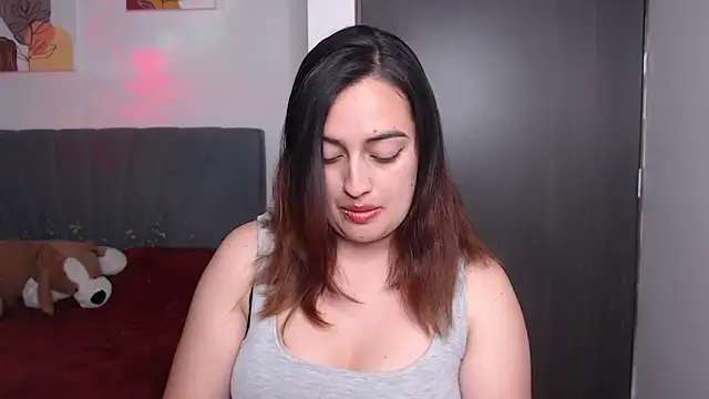 Snapshot of Meggan_n chatting on 25, 10, 2025 Meggan n online show from 25, 10, 2025