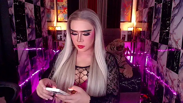 Seductivemeganxx online show from 17, 1, 2026