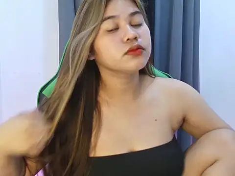 Snapshot of imogen_x chatting on 9, 9, 2025 imogen x online show from 9, 9, 2025