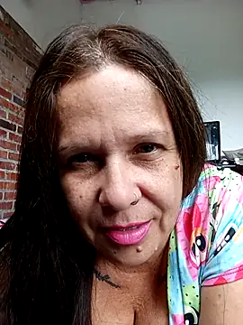 Snapshot of SinisterBabe chatting on 19, 12, 2025 SinisterBabe online show from 19, 12, 2025