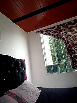 Isa Acosta online show from 16, 10, 2025