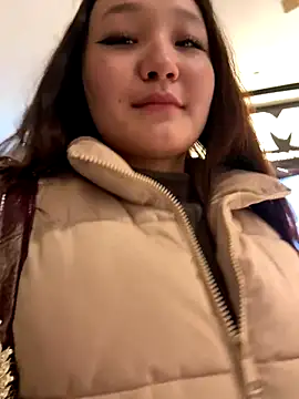 KissMeEva online show from 25, 9, 2025