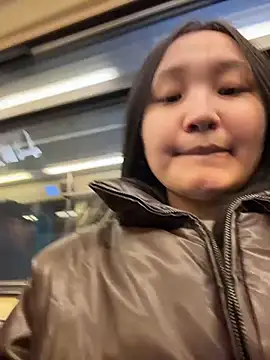 KissMeEva online show from 24, 10, 2025