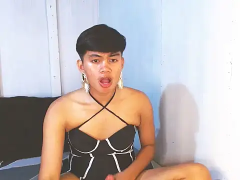 Snapshot of Alexx_143 chatting on 11, 10, 2025 Alexx 143 online show from 11, 10, 2025