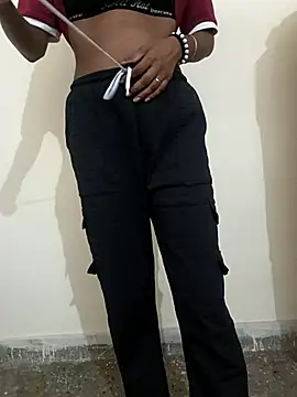 Alia-00 online show from 11, 10, 2025