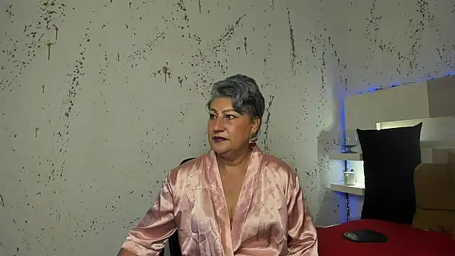 Snapshot of JaddeWalker chatting on 8, 10, 2025 JaddeWalker online show from 8, 10, 2025