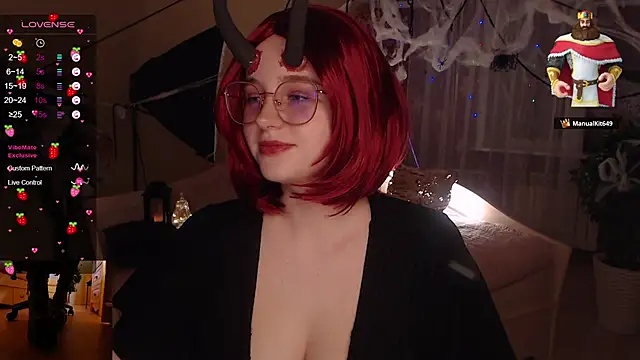 LunaSweet18 online show from 24, 10, 2025