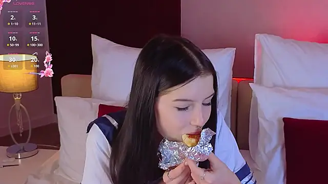 Snapshot of Angel__Rosse chatting on 13, 12, 2025 Angel Rosse online show from 13, 12, 2025