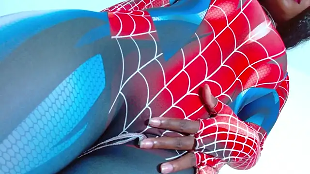 Snapshot of hoot_emily chatting on 24, 9, 2025 hoot emily online show from 24, 9, 2025