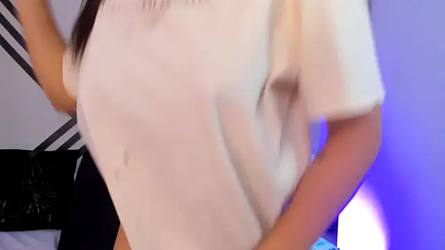 MadissonScotts online show from 17, 10, 2025