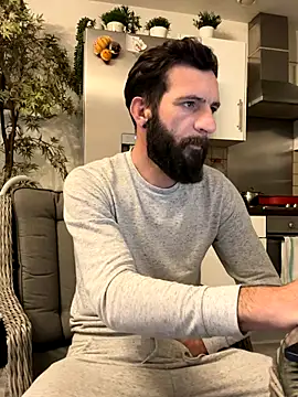 Michel huge online show from 15, 11, 2025