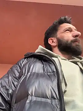 Snapshot of Michel_huge chatting on 24, 2, 2026 Michel huge online show from 24, 2, 2026