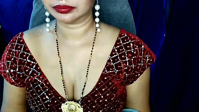 QUEEN SAKHI- online show from 29, 4, 2026