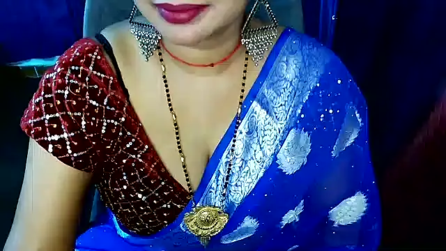 QUEEN SAKHI- online show from 22, 5, 2026