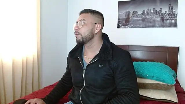 AntonyDAngelo25 online show from 16, 11, 2025