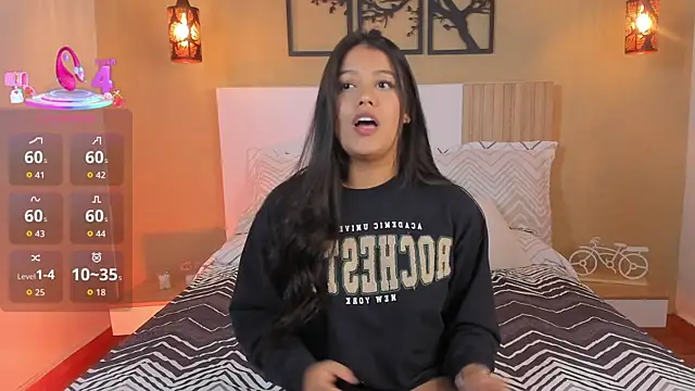 Snapshot of Camila_Bustamante chatting on 8, 9, 2025 Camila Bustamante online show from 8, 9, 2025