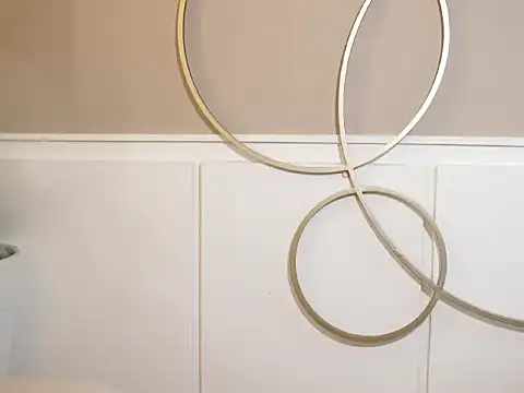 Snapshot of Thiago_Valente chatting on 31, 10, 2025 Thiago Valente online show from 31, 10, 2025