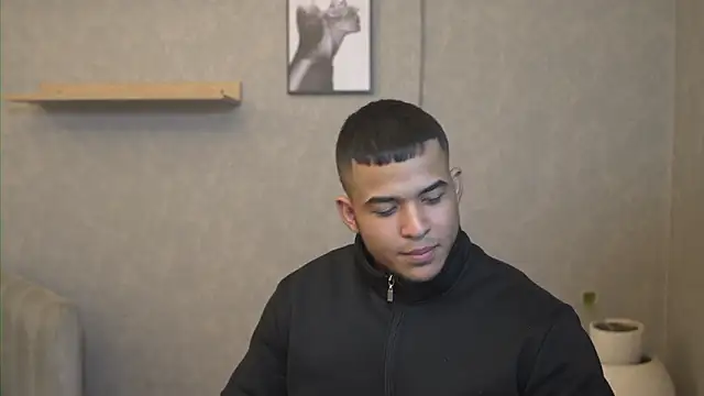 Snapshot of Thiago_Valente chatting on 16, 2, 2026 Thiago Valente online show from 16, 2, 2026