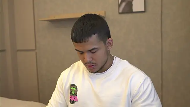 Snapshot of Thiago_Valente chatting on 2, 3, 2026 Thiago Valente online show from 2, 3, 2026