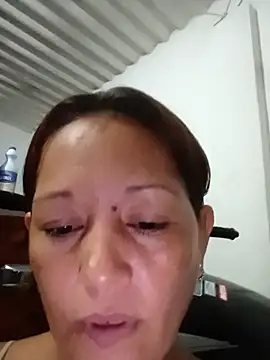 Snapshot of marinita13 chatting on 14, 2, 2026 marinita13 online show from 14, 2, 2026