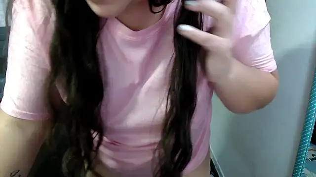 sarah aguilar online show from 30, 4, 2026