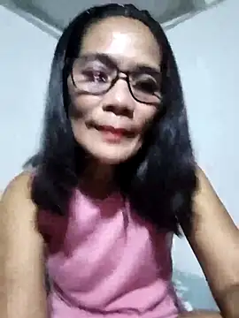 ImYourWoman 55 online show from 30, 4, 2026