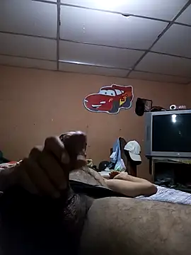 Snapshot of NAUFRAGO_17CM chatting on 17, 10, 2025 NAUFRAGO 17CM online show from 17, 10, 2025