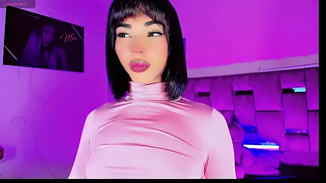 LADY-HOT-SEXY- online show from 14, 1, 2026