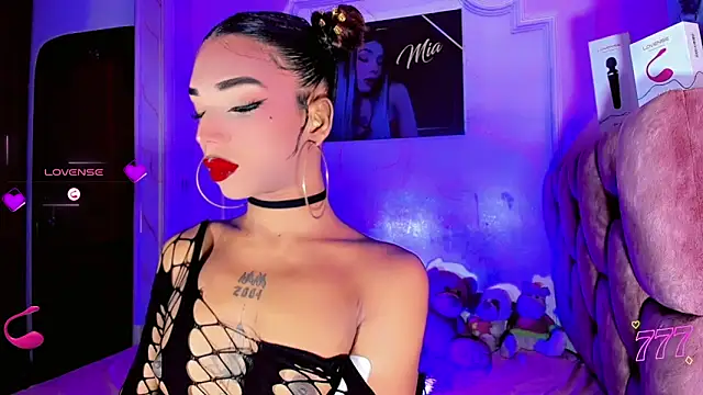LADY-HOT-SEXY- online show from 13, 6, 2026
