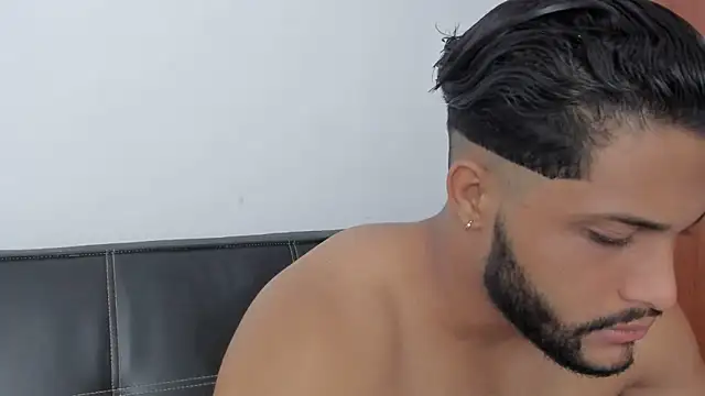 Pier Simons online show from 18, 12, 2025