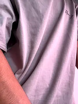 Snapshot of Max_Rain chatting on 23, 10, 2025 Max Rain online show from 23, 10, 2025