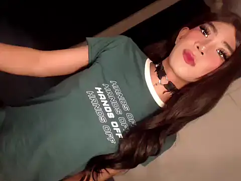 Snapshot of Sasha_blade chatting on 2, 11, 2025 Sasha blade online show from 2, 11, 2025