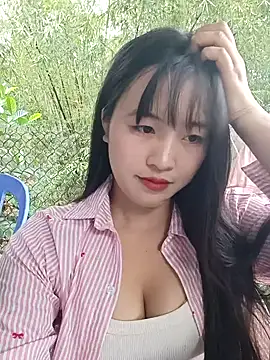 Snapshot of dimny_sex chatting on 15, 10, 2025 dimny sex online show from 15, 10, 2025