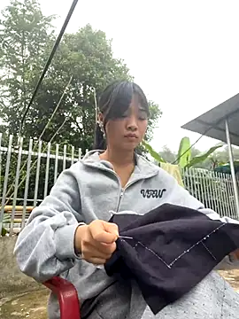 Snapshot of Phayphay77 chatting on 24, 10, 2025 Phayphay77 online show from 24, 10, 2025