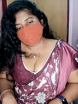 Snapshot of Jessi_25 chatting on 21, 10, 2025 Jessi 25 online show from 21, 10, 2025