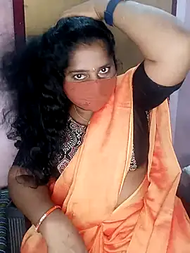 Snapshot of Jessi_25 chatting on 24, 10, 2025 Jessi 25 online show from 24, 10, 2025